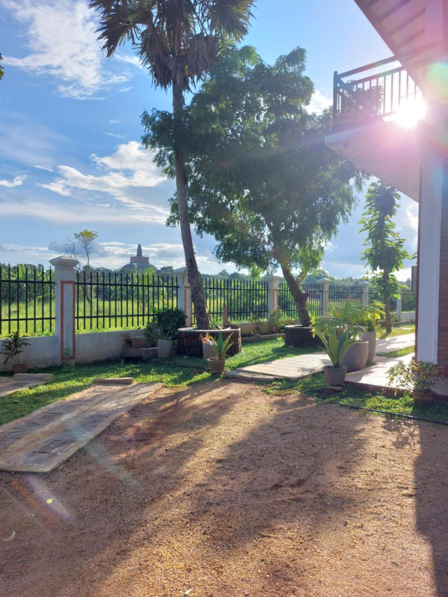 Green Shield Resort อนุราธปุระ ภายนอก รูปภาพ