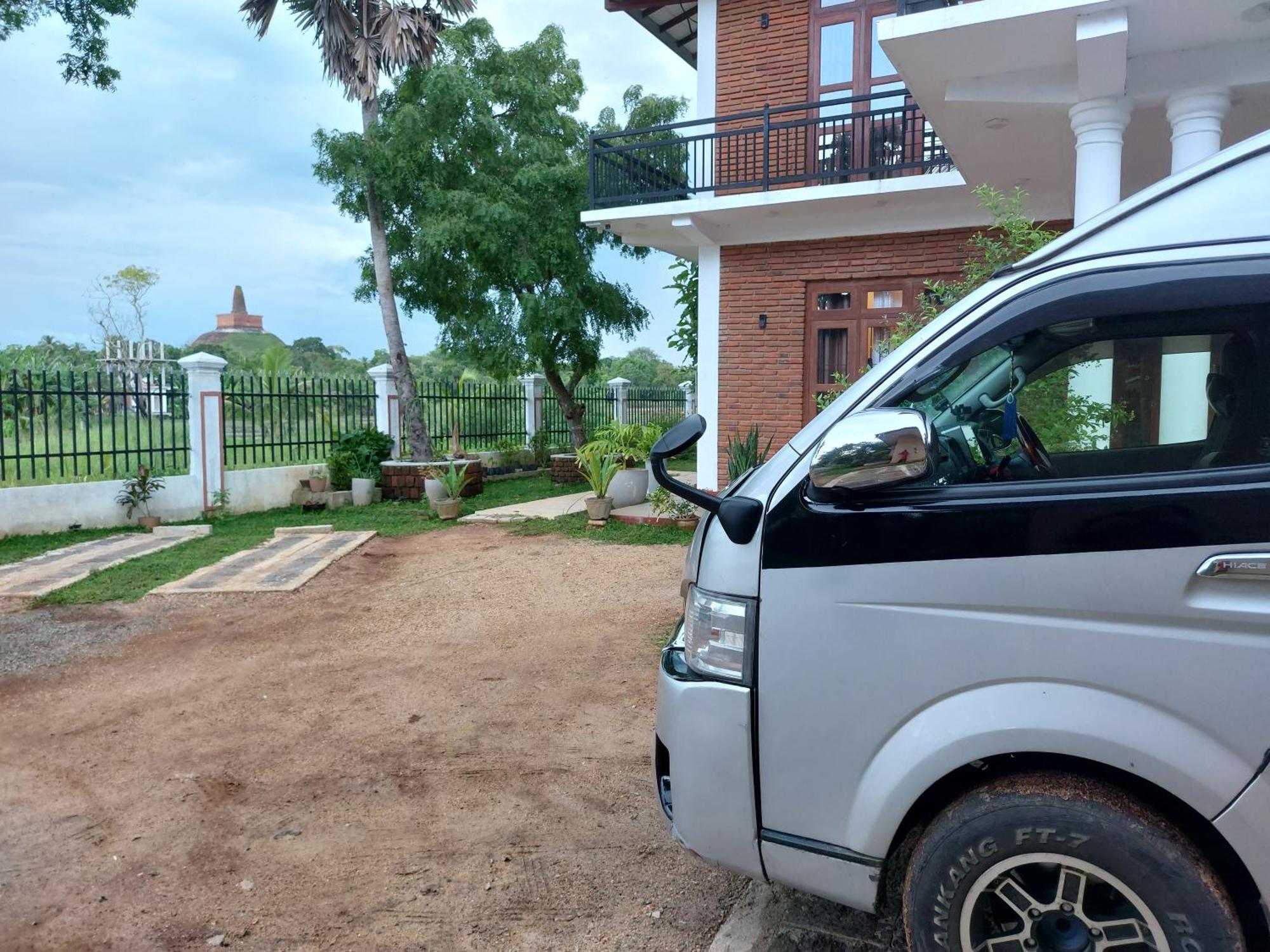 Green Shield Resort อนุราธปุระ ภายนอก รูปภาพ